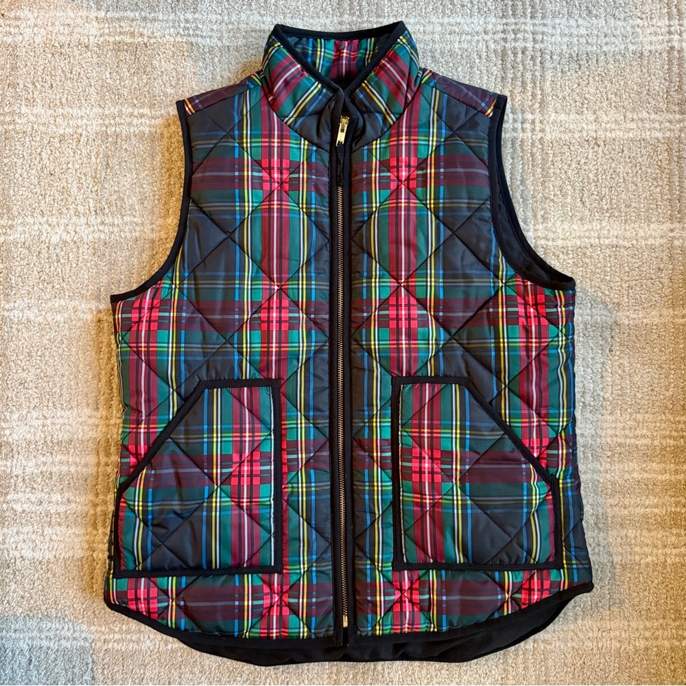 J Crew Stewart Tartan Plaid Quilted Puffer Vest - Size Medium